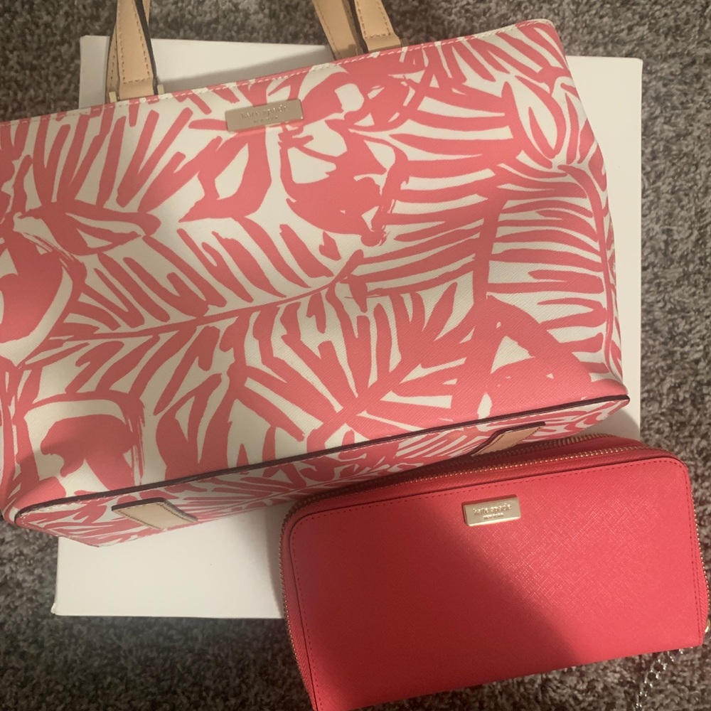 Kate spade purse and wallet
